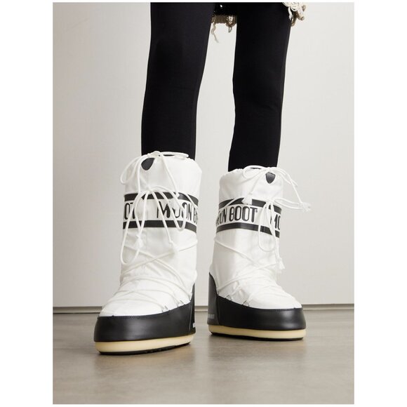 MOON BOOT Icon Shell And Faux Leather Snow Boots in Black & White Size US 9/10.5 - Picture 1 of 13